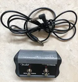 MINT FENDER ACOUSTASONIC ULTRALIGHT 2-BUTTON FOOTSWITCH MIC EFFECTS  1/4