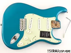 FENDER VINTERA II 60S RI STRATOCASTER STRAT LOADED BODY, 1960S LAKE PLACID BLUE