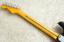 FENDER AMERICAN PROFESSIONAL II STRATOCASTER -3 TONE -3.66KG