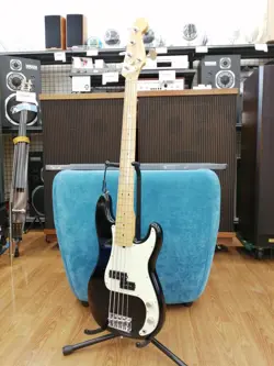 FENDER AM PRO P BASS V ELECTRIC BASS #30327