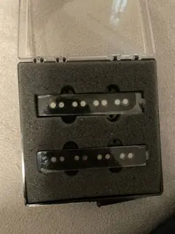FENDER ALNICO SINGLE-COIL JAZZ BASS PICKUPS