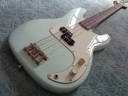 2021 FENDER SQUIER CLASSIC VIBE 60'S LIMITED EDITION PRECISION BASS SONIC BLUE