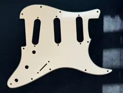 NEW CREME PICKGUARD FOR FENDER STRAT, 11 HOLE PICKGUARD, S/S/S