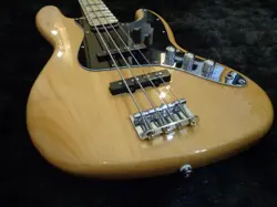 2010 FENDER SQUIER VINTAGE 70'S JAZZ BASS GUITAR MAPLE NATURAL DUNCAN'S