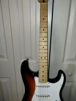 2001 Fender Stratocaster. Played 2x. Still Have Original Bill of Sale $595 Mint!