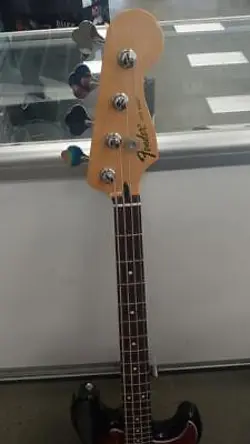 FENDER JAZZ BASS-MEXICO (P22008558)