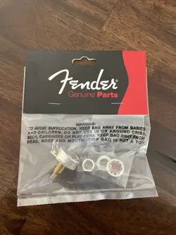 Genuine Fender 500K Split Shaft Pot CTS Guitar Volume/Tone Control Potentiometer