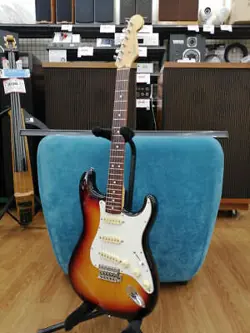 FENDER / ST-50