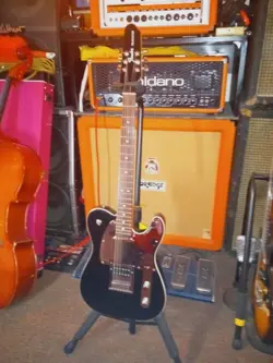 JOHN 5 TELECASTER FENDER GUITAR LIMITED EDITION SIGNATURE ARTIST SERIES PADDLE