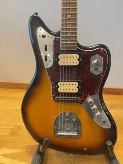 KURT COBAIN FENDER JAGUAR ROAD WORN 2012 - 3-COLOR SUNBURST