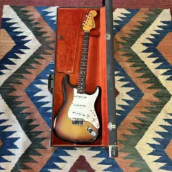 1958 SUNBURST  FENDER STRATOCASTER ELECTRIC GUITAR WITH CASE READ DESCRIPTION