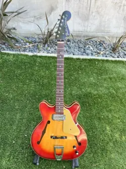 1966 VINTAGE FENDER CORONADO USA W/ CASE