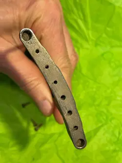 NICKEL TAILPIECE