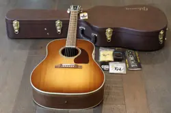 GIBSON CUSTOM SHOP J-45 WALNUT ACOUSTIC/ ELECTRIC JUMBO GUITAR ICED TEA + OHSC