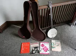 BANJO W/ GIBSON