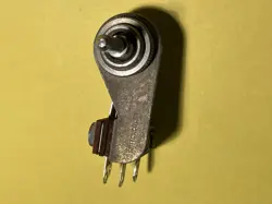 SWITCHCRAFT ANGLE WAY