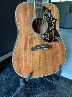 GIBSON CUSTOM SHOP M2M HUMMINGBIRD ALL FIGURED KOA