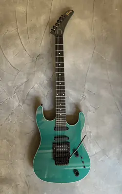 GIBSON 1988 GIBSON U2 EMERALD GREEN METALLIC ELECTRIC GUITAR USED F/S FROM JAPAN