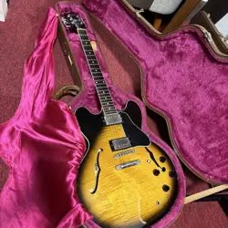 VINTAGE BURST NECK
