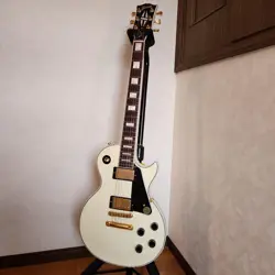 CLASSIC CUSTOM