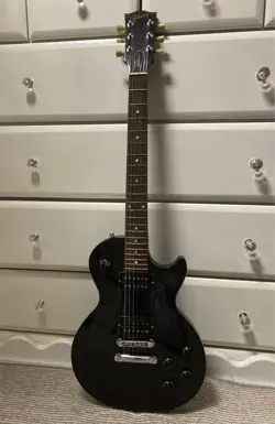 II GUITAR LES