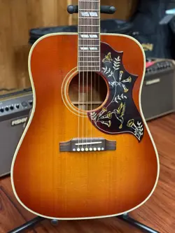 GIBSON CUSTOM SHOP MURPHY LAB '60 HUMMINGBIRD REISSUE ACOUSTIC GUITAR 2023 W/HC