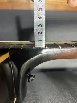 ADJUSTABLE SADDLE USED