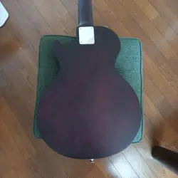 LIGHTWEIGHT EPIPHONE