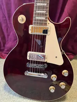 2023 WINE RED