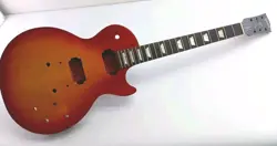 DELUXE GUITAR EMPTY