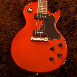 USED MAHOGANY HERITAGE
