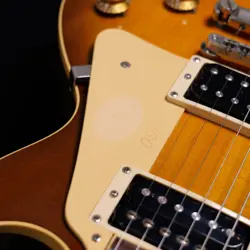 2000 HONEY BURST