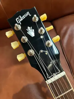 ANTIQUE NATURAL S/N