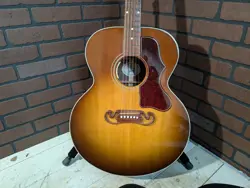 GIBSON SJ-100