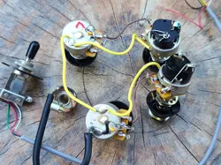 PUSH-PULL WIRING HARNESS