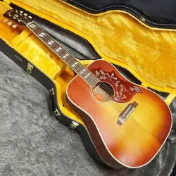 GIBSON 1960 HUMMINGBIRD  BRIDGE HERITAGE CHERRY SUNBURST