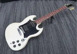 USED 2011 MAHOGANY