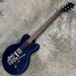 GUITAR USED GOOD