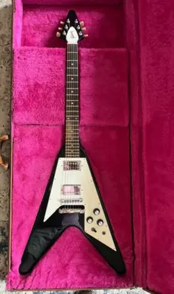 GIBSON FLYING V GUITAR 1993