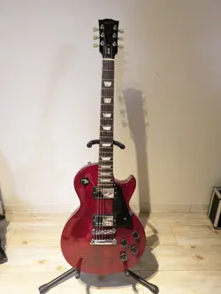 ELECTRIC GUITAR GIBSON LES PAUL STUDIO WINE RED