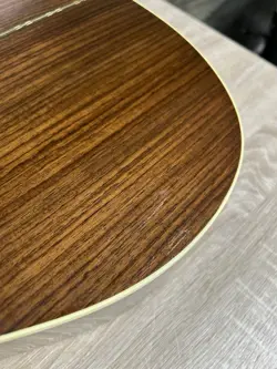 STUDIO DELUXE