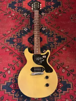 SIGNED GIBSON BILLIE JOE ARMSTRONG LES PAUL JUNIOR DOUBLE CUTAWAY TV YELLOW 2012
