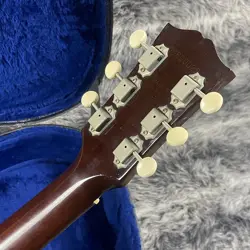 VINTAGE SUNBURST ACOUSTIC