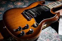 GUITAR –