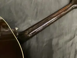 2018 ACOUSTIC GUITAR
