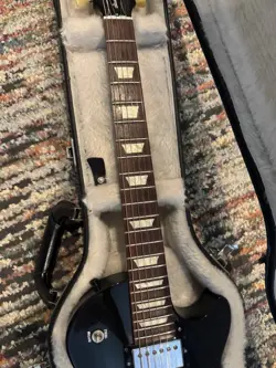 GUITAR EBONY