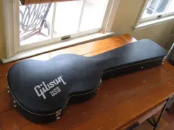 GIBSON SG BASS GUITAR CASE
