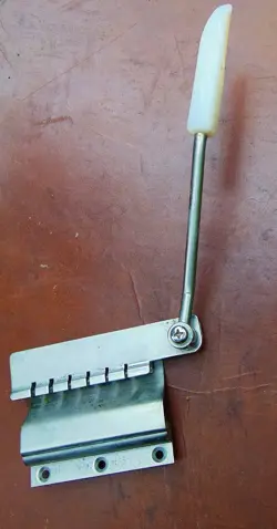 RELIC VIBROLA TAILPIECE