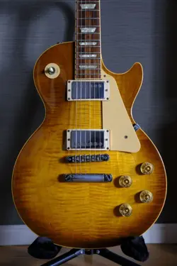 ELECTRIC GUITAR GIBSON LES PAUL STANDARD HONEY BURST 1997 MAPLE TOP MADE IN USA