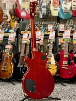 GIBSON LES PAUL TRADITIONAL 2015 HERITAGE CHERRY SUNBURST ELECTRIC GUITAR, USED